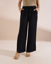 Load image into Gallery viewer, 4221A Loom Slit-Hem Linen Trousers