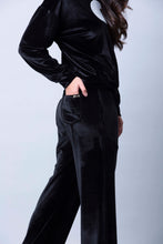 Load image into Gallery viewer, 6090 Velvet Jumper Travel Co-ord Set