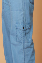 Load image into Gallery viewer, 4177 Wide Leg Cargo Jeans