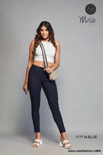 Load image into Gallery viewer, 1171 Superstretch Pintuck Jeggings
