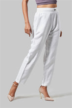 Load image into Gallery viewer, 4026 Straight Fit Linen Pants
