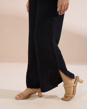 Load image into Gallery viewer, 4221A Loom Slit-Hem Linen Trousers
