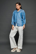 Load image into Gallery viewer, 5045 Woṁen&#39;s Denim Stone-Embellished Top
