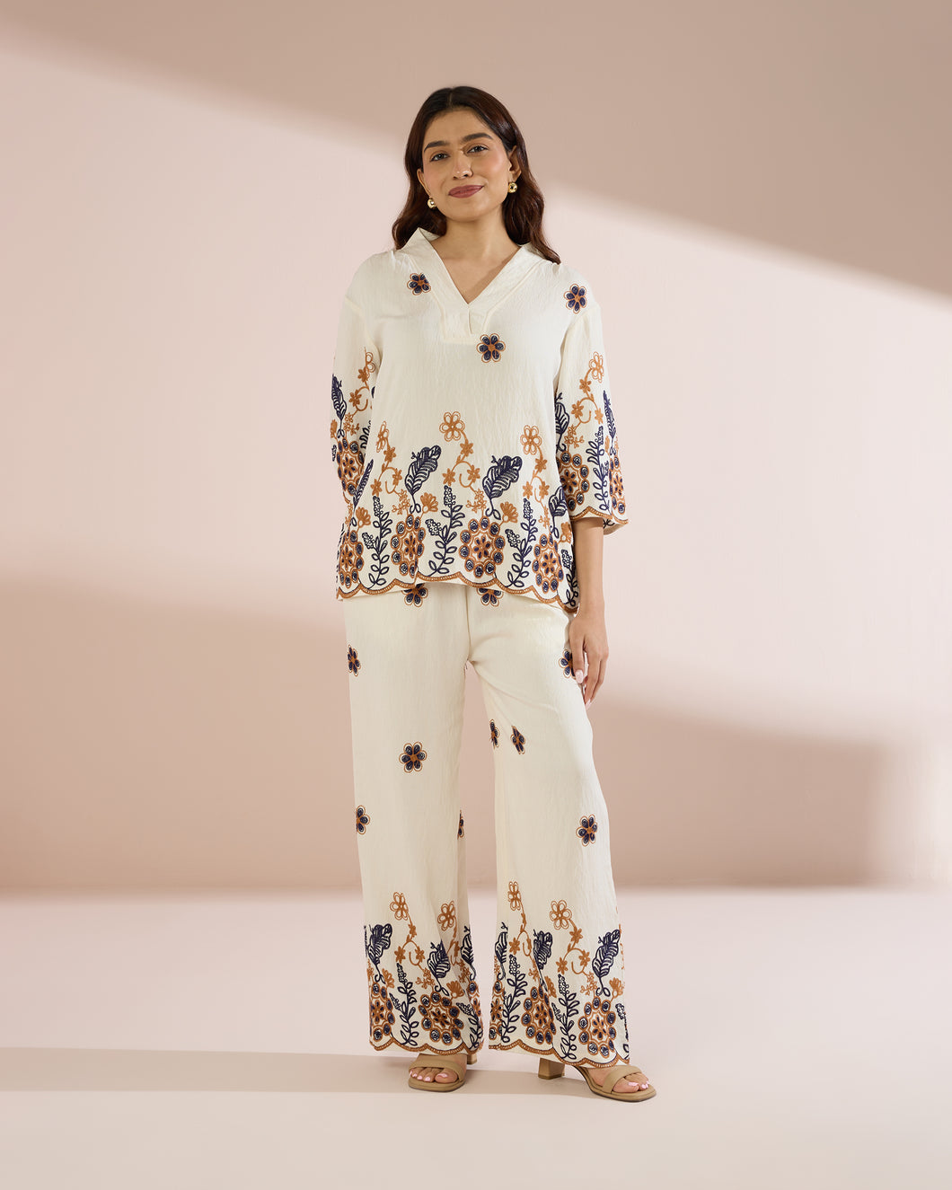 6186 Embroidered Kaftan Set